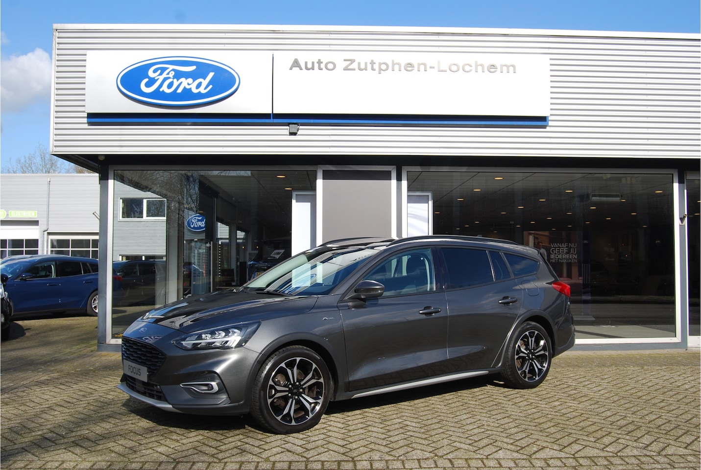 Ford Focus Wagon - 1.5 EcoBoost 150PK Active Business Automaat | TREKHAAK | STOEL-STUUR VERWARMING | CAMERA | - AutoWereld.nl