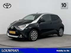 Toyota Aygo - 1.0 VVT-i x-clusiv | Safety Sense | Airco Aut. | LM velgen | Half leder |