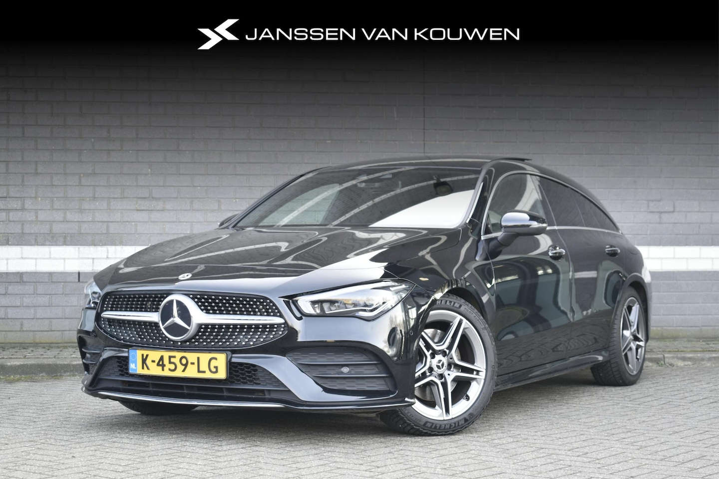 Mercedes-Benz CLA-klasse Shooting Brake - 200 Business Solution AMG / Automaat / Pano / Stoelverwarming / Widescreen / Navigatie - AutoWereld.nl