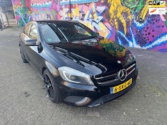 Mercedes-Benz A-klasse - 180 Ambition nieuwe 18 inch amg velgen zwarte hemel rijd nieuw mooie goed onderhouden auto