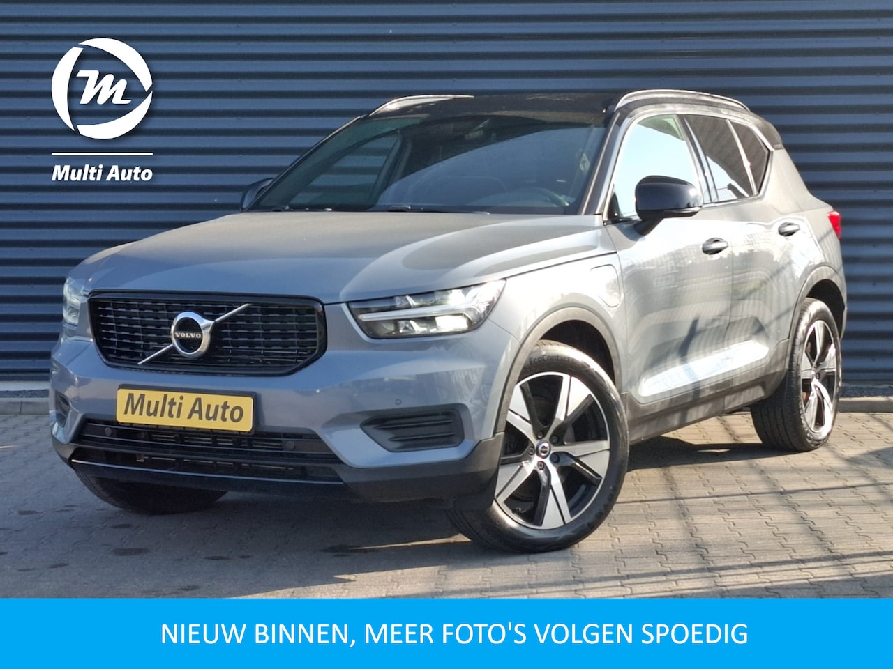 Volvo XC40 - T5 Recharge R-Design Thundergrey Plug in Hybrid 261pk PHEV | Alcantara Sportstoelen Memory - AutoWereld.nl