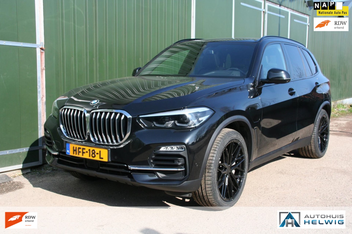 BMW X5 - XDrive45e High Executive, LEER, NAVI, PANORAMADAK. 360 CAMERA, TREKHAAK, HARMAN KARDON - AutoWereld.nl