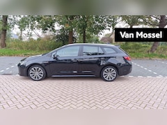 Toyota Corolla Touring Sports - 1.8 Hybrid Business Intro | Navigatie | Camera | Stoelverwarming