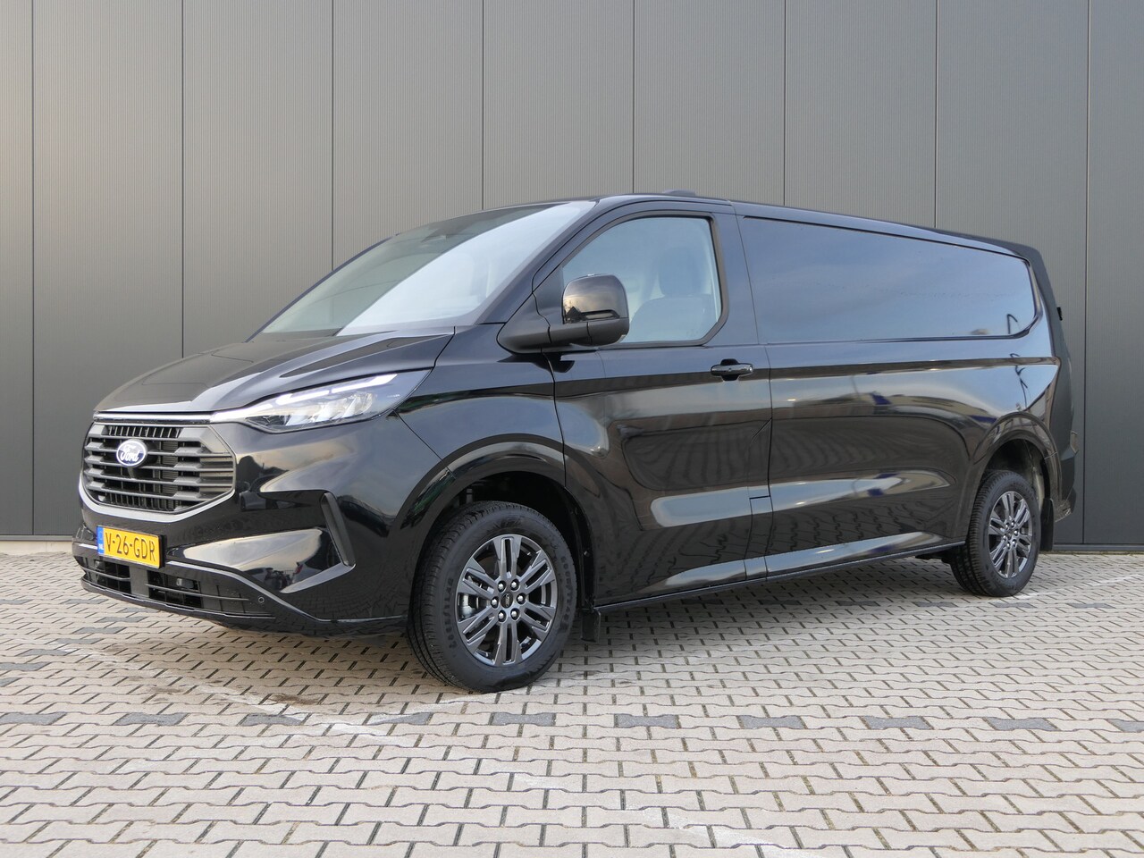 Ford Transit Custom - 320 136 pk Automaat 2.0 TDCI L2H1 Limited | € 5.330,- Voorraad Voordeel | Bijrijders Stoel - AutoWereld.nl