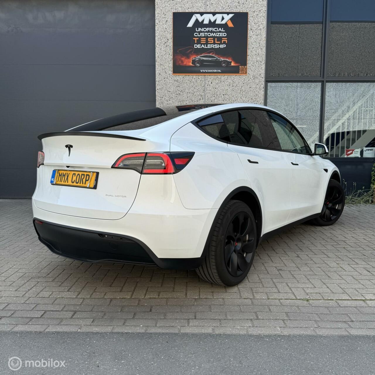 Tesla Model Y - Long range 78kWh MiC AWD MMX PACK - AutoWereld.nl