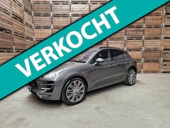 Porsche Macan - 3.6 Turbo Pano leder luchtv. sport chrono Burm Navi camera 21"LM 400PK