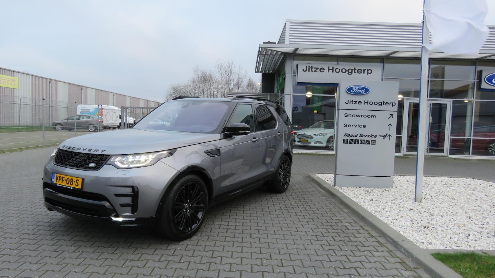 Land Rover Discovery - 3.0 Sd6 HSE DYNAMIC 306PK.BPM VRIJ,COMMERCIAL.TREKHAAK 3500 KG,DYNAMIC PACK 1 &2.ADAPTIVE - AutoWereld.nl