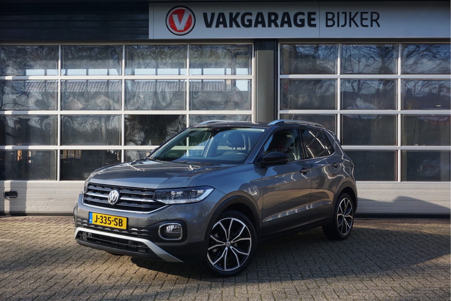 Volkswagen T-Cross - 1.0 TSI Style Trekhaak/Navigatie! - AutoWereld.nl