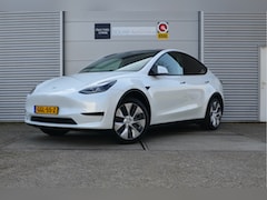 Tesla Model Y - Long Range RWD 75 kWh WLTP 600km, Trekhaak (1.600kg), AutoPilot