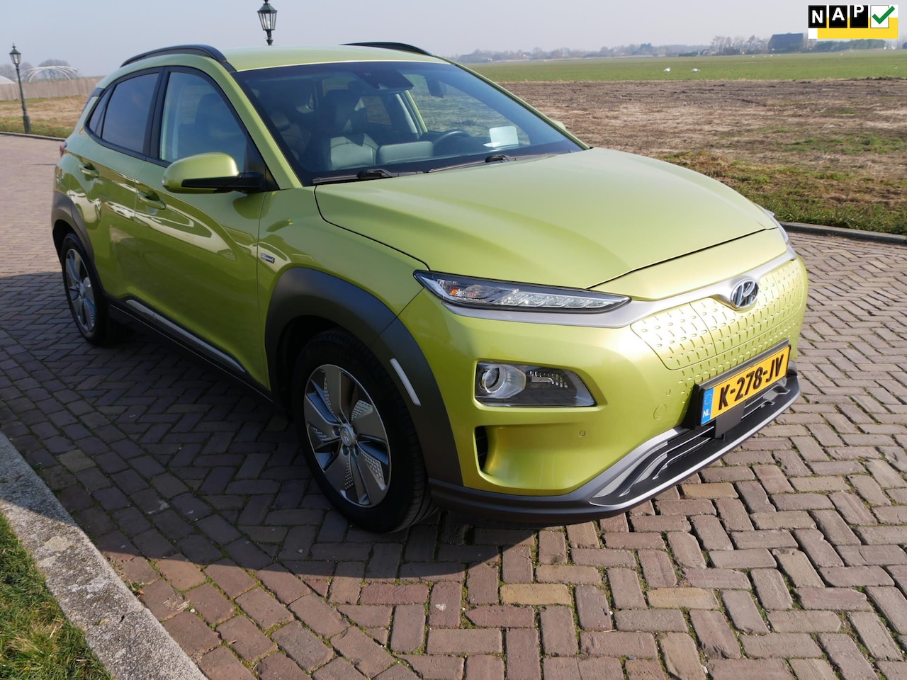 Hyundai Kona Electric - EV PREMIUM 64 kWh LEATHER **12999 NETTO ** - AutoWereld.nl