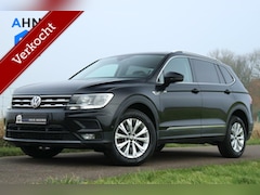 Volkswagen Tiguan Allspace - 2.0 TSI 4Motion / 180PK/ 7 Persoons / Camera / ACC / Trekhaak / 17"