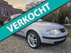 Volkswagen Passat - 1.8-5V Comfortline AIRCO