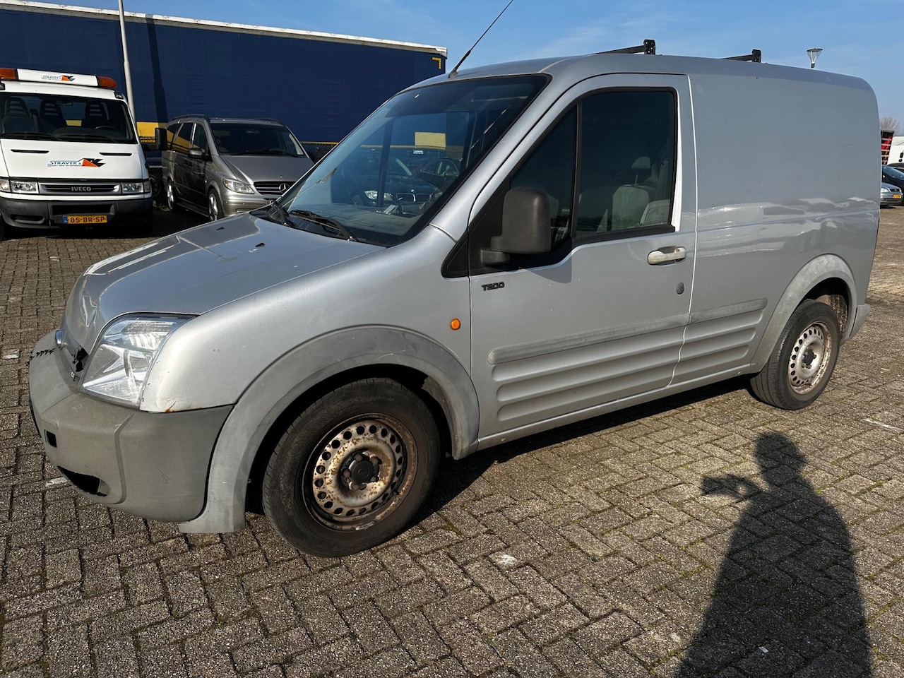 Ford Transit Connect - T200S 1.8 TDCi 200) APK 10-25 trekhaak - AutoWereld.nl