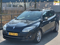 Renault Mégane Estate - 1.4 TCe Bose2012PanoPDCNaviClima