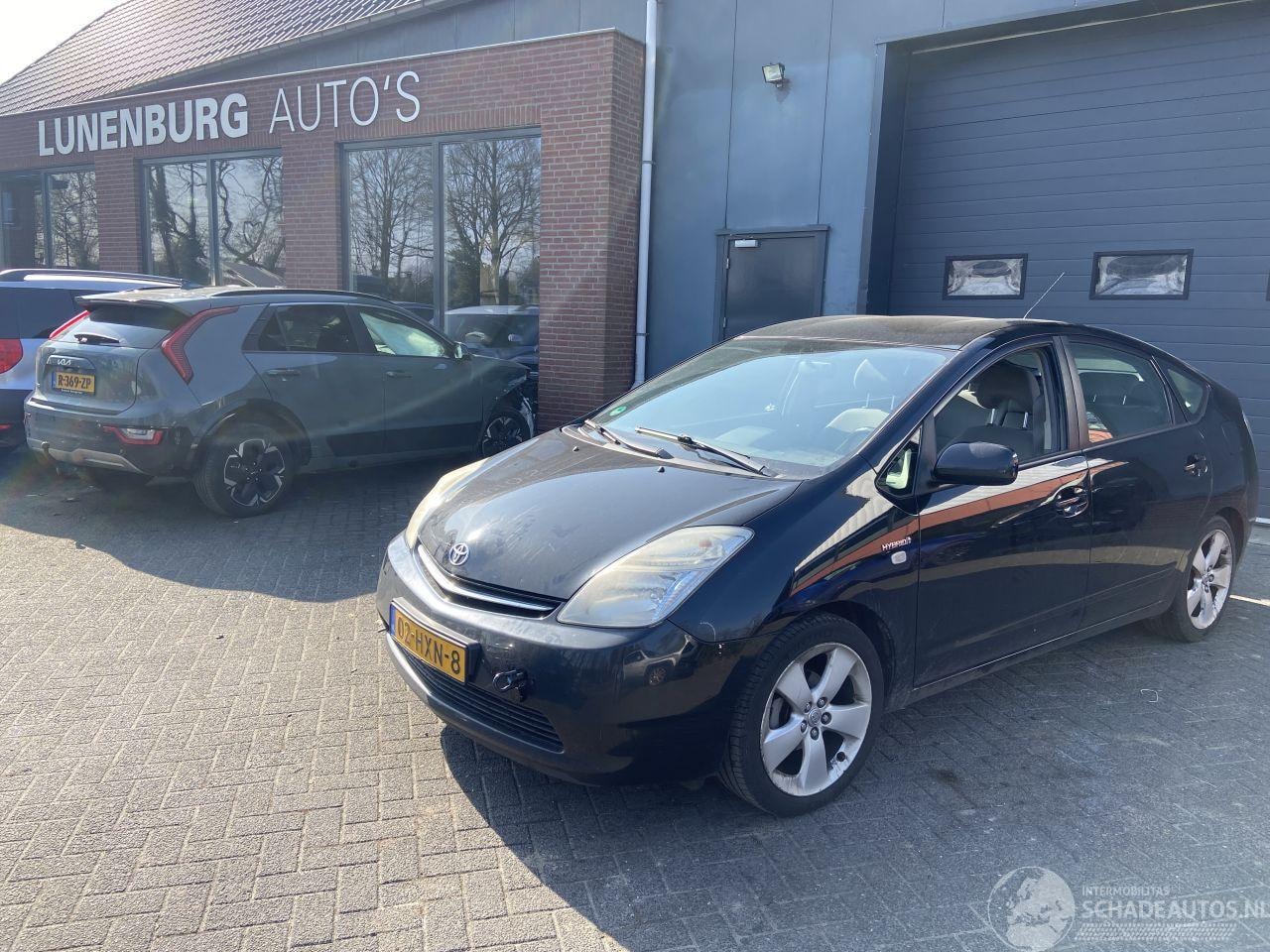 Toyota Prius - 1.5 VVT-i 1.5 VVT-i (Hatchback 5-dr.) - AutoWereld.nl