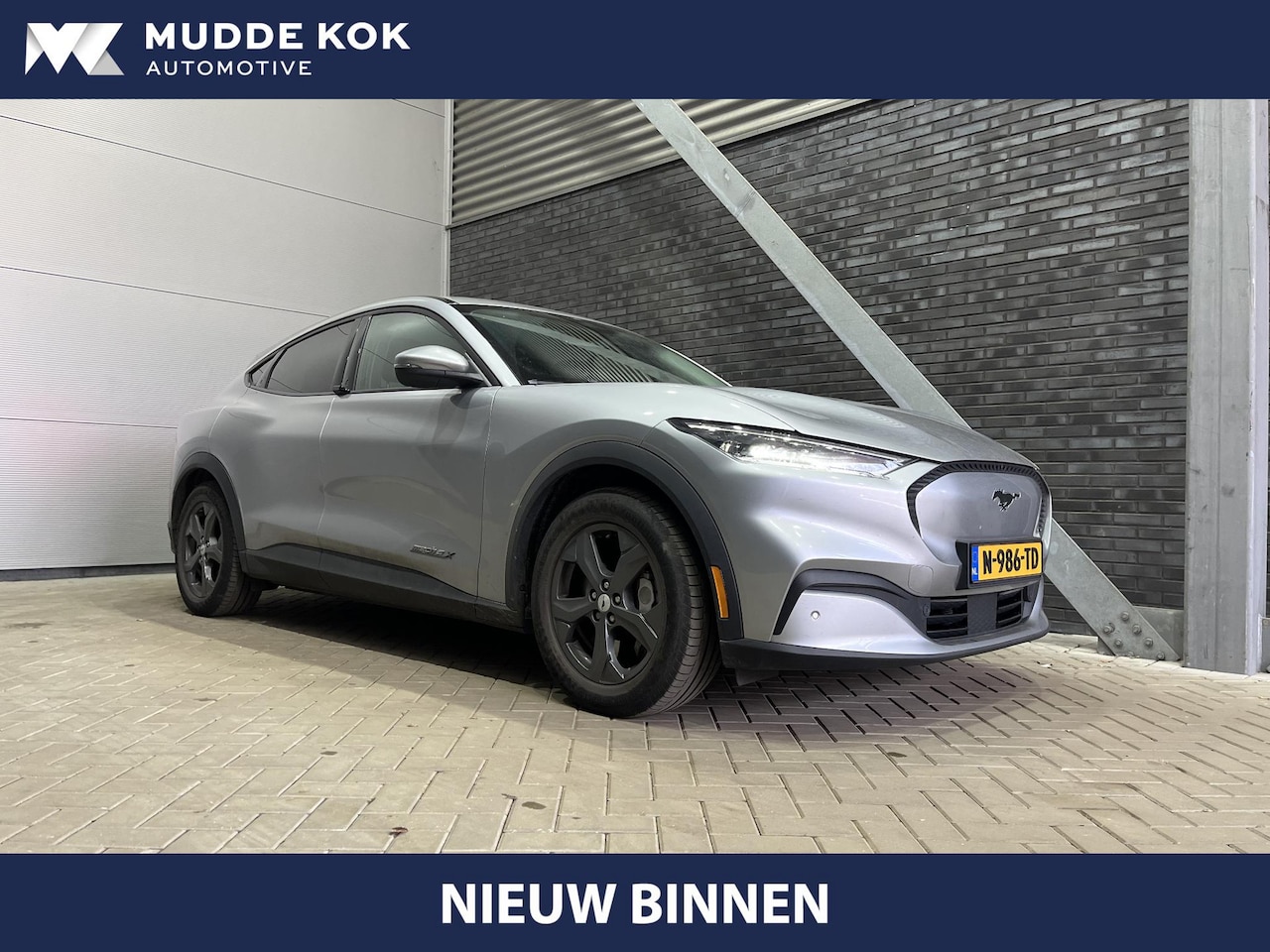 Ford Mustang Mach-E - Extended RWD 98 kWh | ACC | BLIS | Vol-Leder | Getint Glas | Stoel+Stuurverwarming - AutoWereld.nl