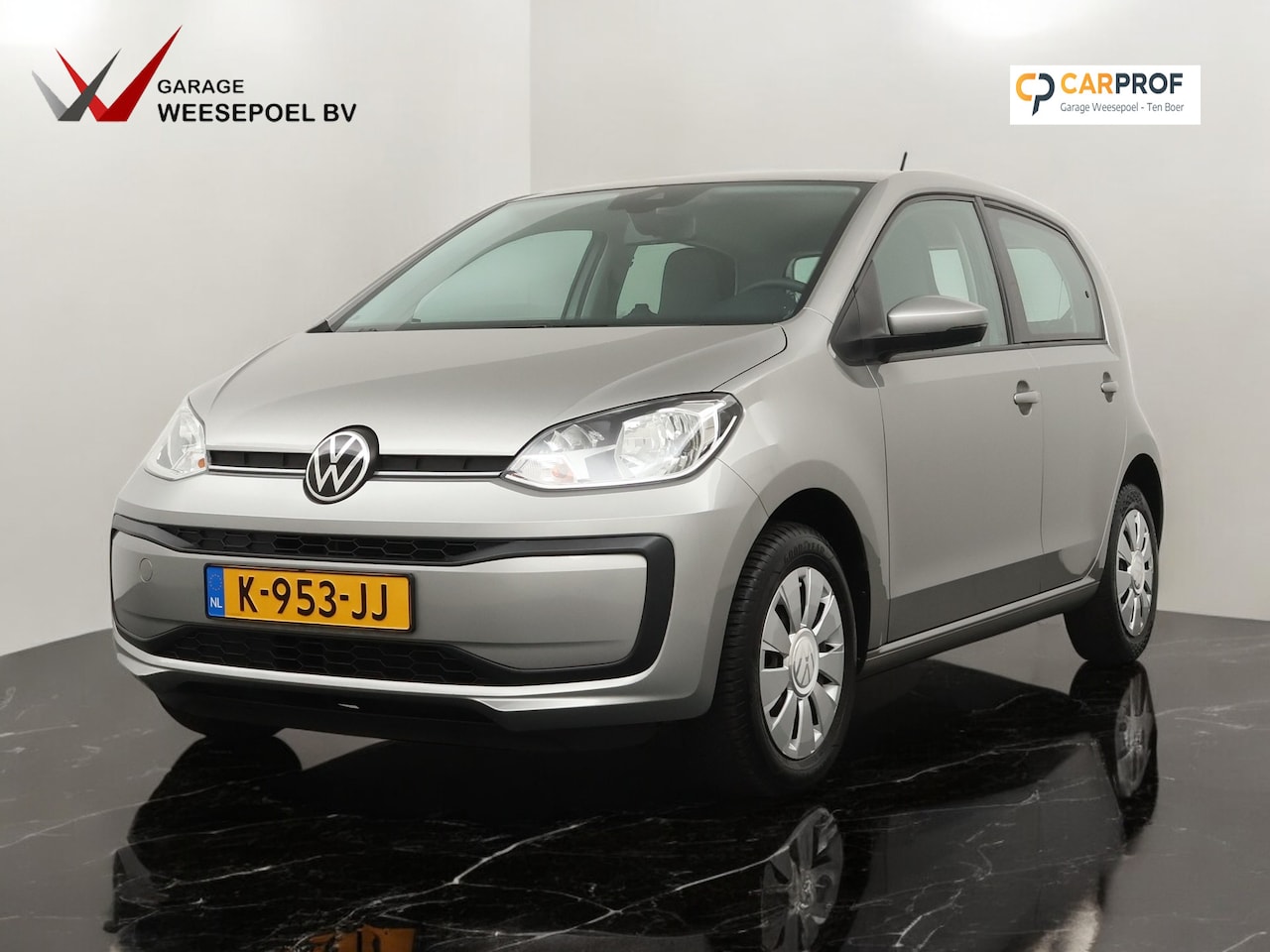 Volkswagen Up! - 1.0 BMT move up! - Airco - Radio/DAB - Bluetooth - All Season banden - 12 maanden garantie - AutoWereld.nl