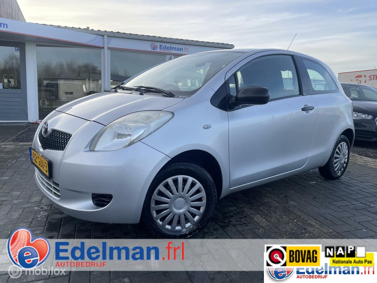 Toyota Yaris - 1.0 VVTi + | Android | Centr.vergr. | El.Ramen - AutoWereld.nl