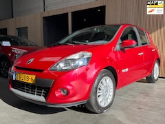 Renault Clio - 1.6 Dynamique Automaat Airco|Navi|Trekhaak|APK|NAP