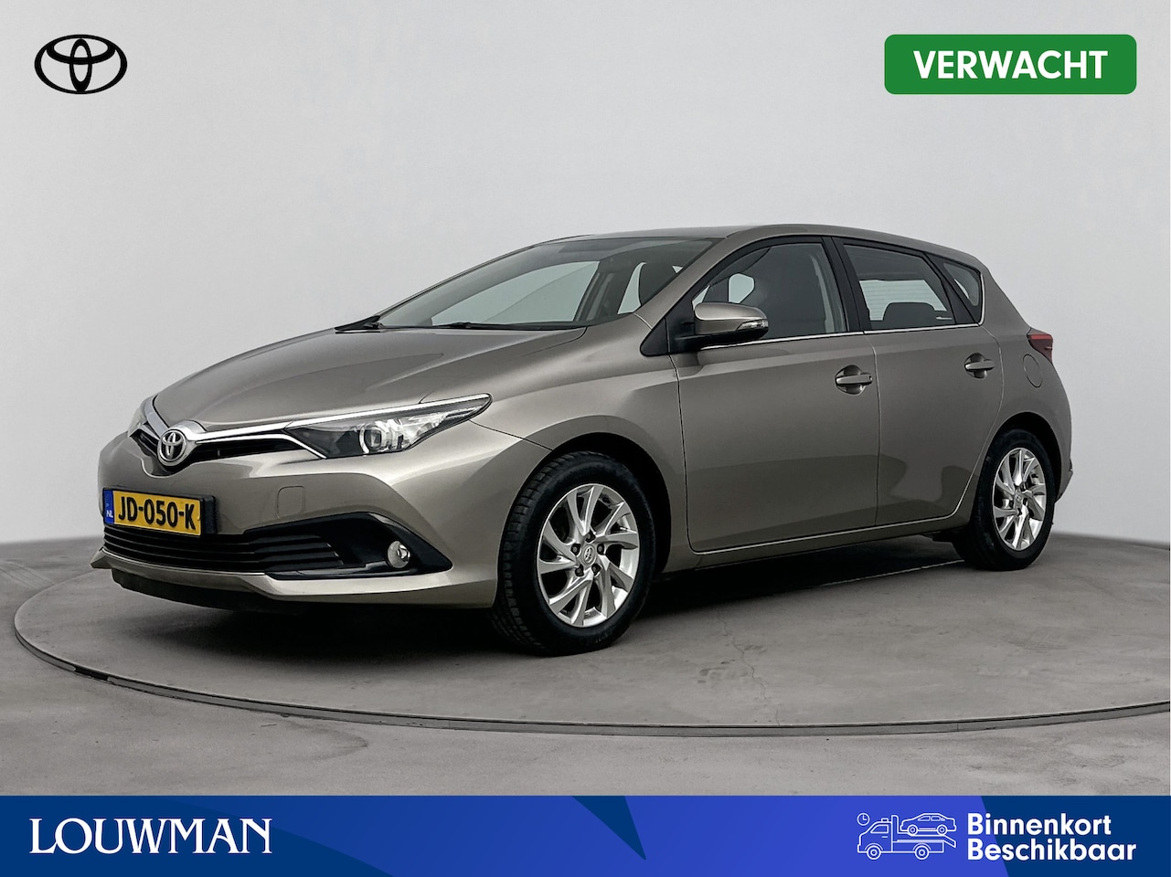 Toyota Auris - 1.2T Aspiration | Camera | Trekhaak | LM velgen | Climate Control | Cruise Control | - AutoWereld.nl