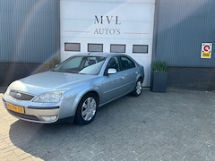 Ford Mondeo - 2.0-16V Futura