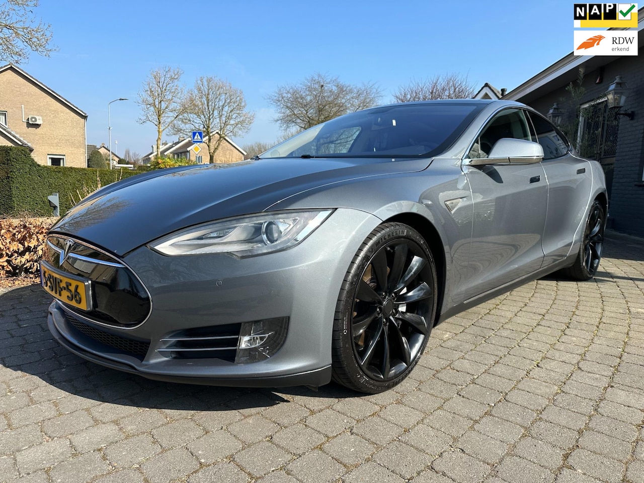 Tesla Model S - 85 Base, Org NL, 7 Persoons, Open Panoramadak - AutoWereld.nl