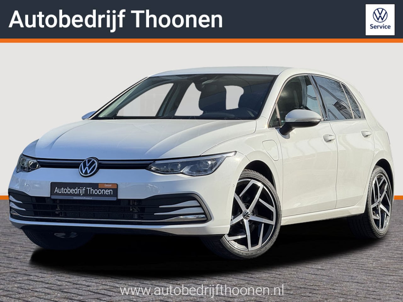 Volkswagen Golf - 1.4 eHybrid Style Trekhaak | elk. stoelen | Camera | dodehoek - AutoWereld.nl