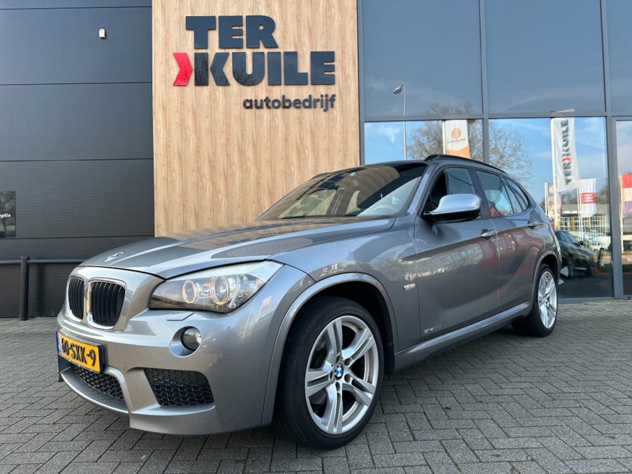 BMW X1 - SDrive20i Business M-Sport - AutoWereld.nl