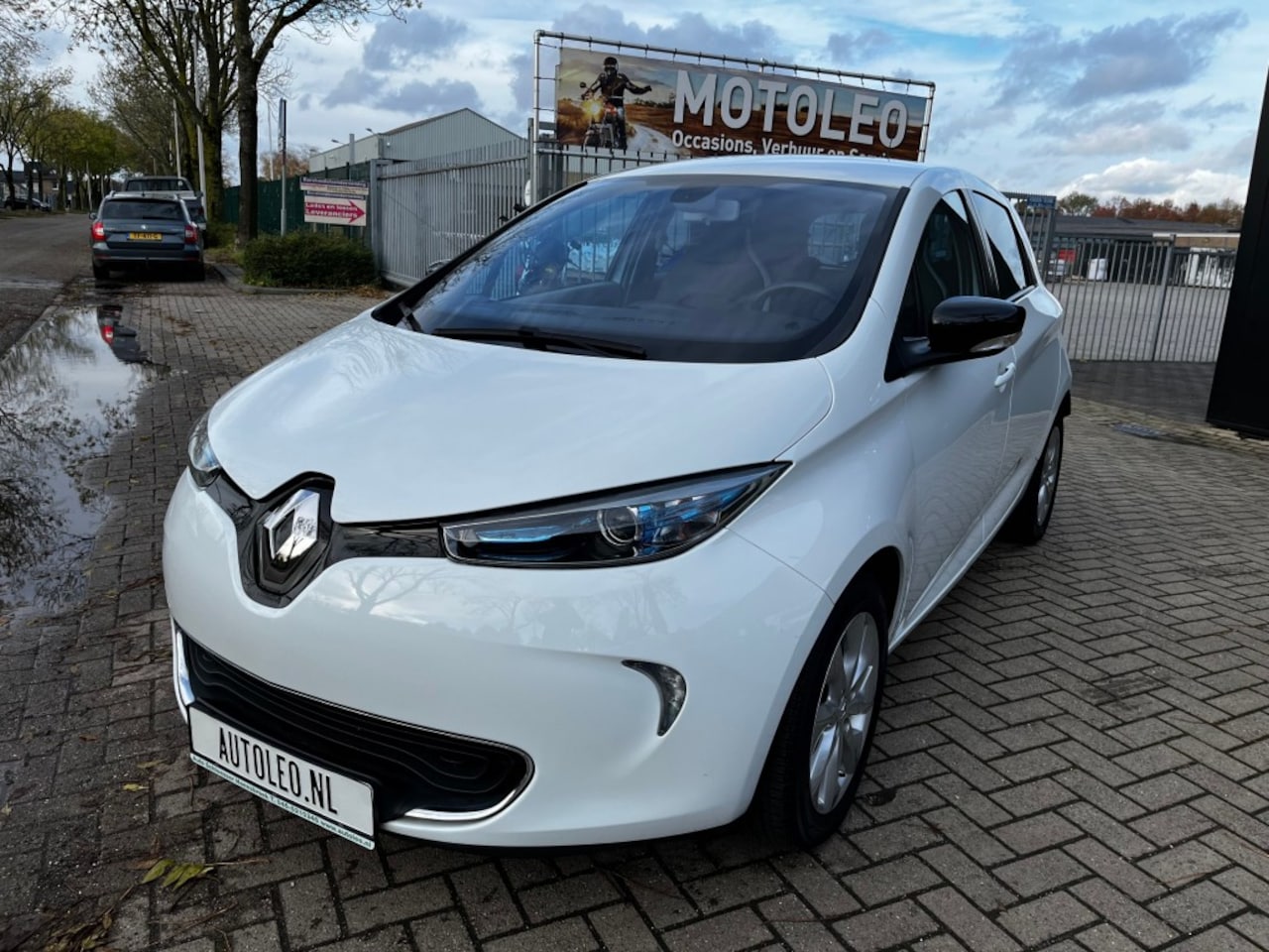 Renault Zoe - Q210 ZEN QC 22 *NAVI - CAMERA - ACCU HUUR* - AutoWereld.nl