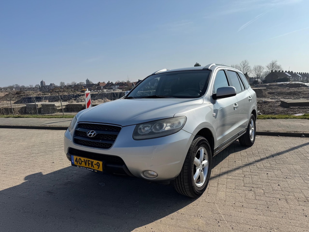 Hyundai Santa Fe - 2.2 CRDi VGT DynamicVersion Grijs Kenteken - AutoWereld.nl