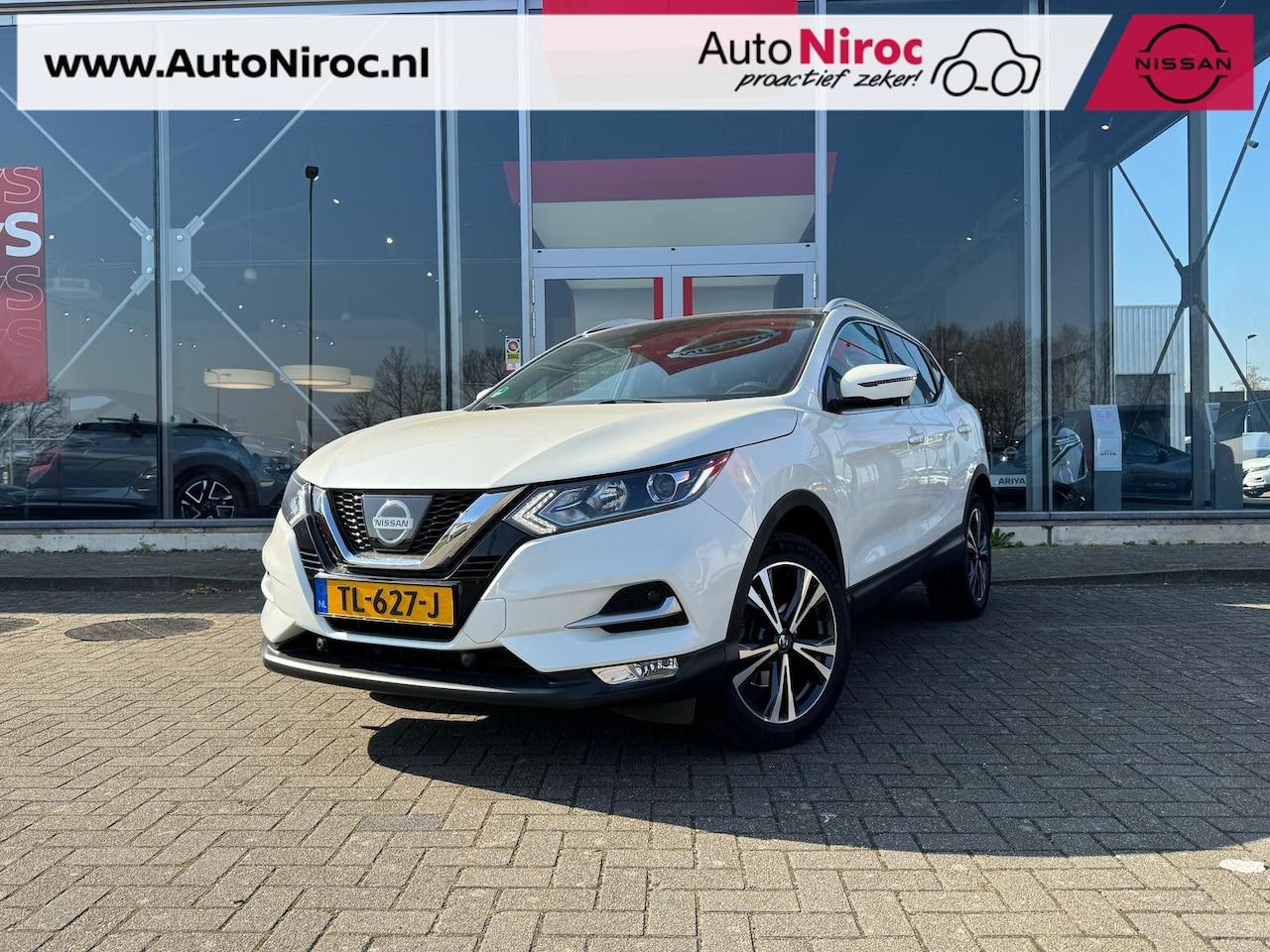 Nissan Qashqai - 1.2 N-Connecta | 360° CAMERA | NAVIGATIE | NL-AUTO | - AutoWereld.nl