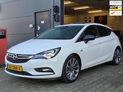 Opel Astra - 1.6 Innovation - NAP / SCHUIFDAK / CARPLAY / KEYLESS / CAMERA / STOELVERW. V+A / STUURVERW