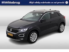 Volkswagen T-Roc - 1.0 TSI Style Business Executive Navigatie / El. A-Klep / Clima / Parkeersensoren / LED /