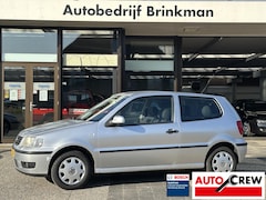 Volkswagen Polo - 1.4 44KW Basis