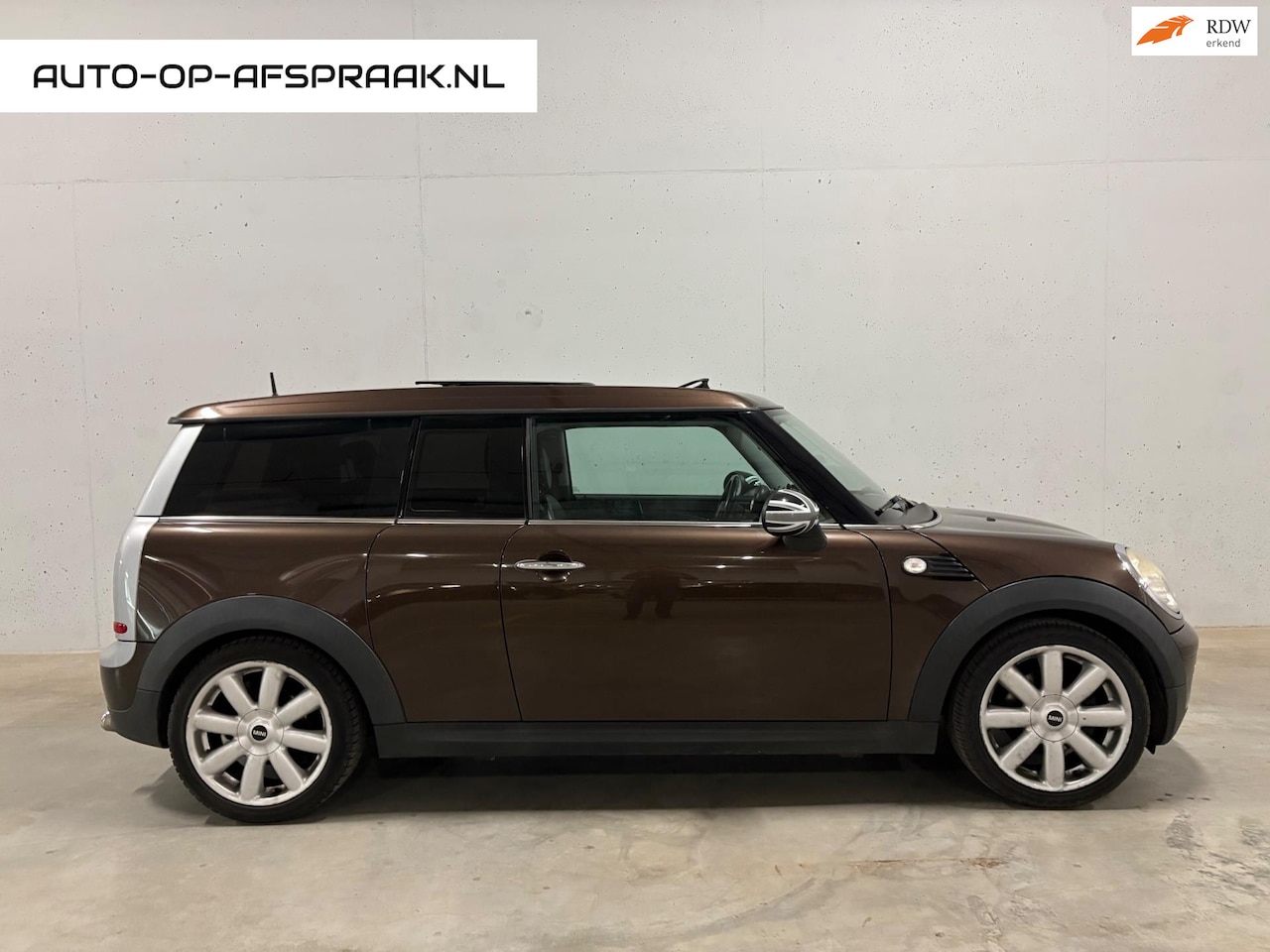 MINI Clubman - Mini 1.6 Cooper Clima Panorama Leer Stoelverw. - AutoWereld.nl