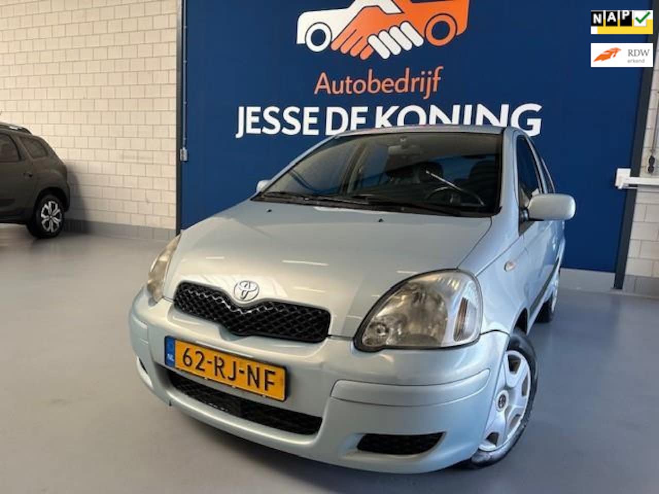 Toyota Yaris - 1.3 VVT-i Sol automaat,bj.2005,kleur:blauw,5 deurs,airco,NAP met 96514 km.en APK tot 02/20 - AutoWereld.nl