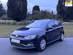 Volkswagen Polo - 1.0 MPI Comfortline N.A.P