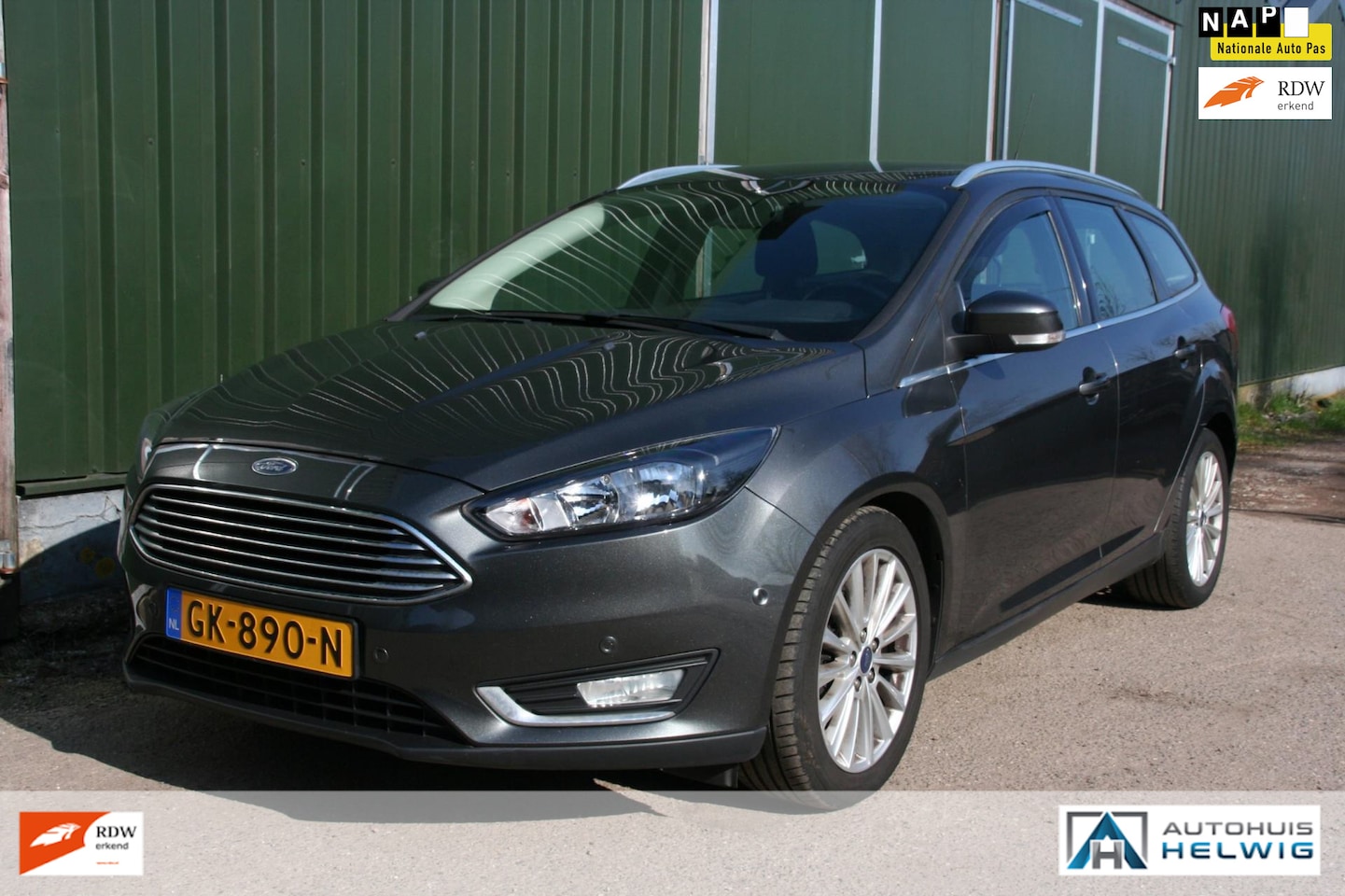 Ford Focus Wagon - 1.0 Titanium Edition 1.0 Titanium Edition, AIRCO, NAVIGATIE - AutoWereld.nl