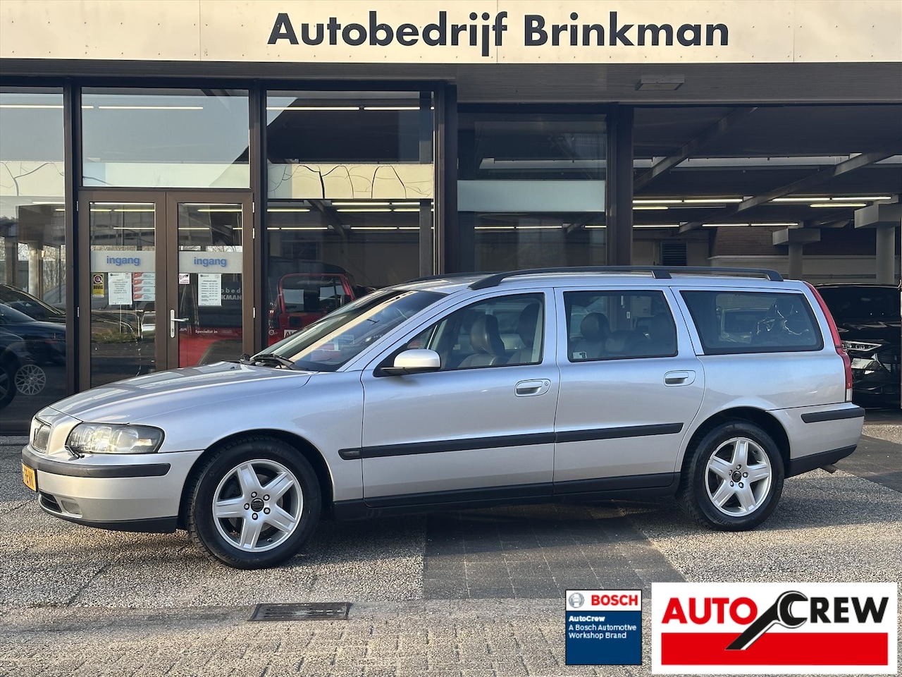 Volvo V70 - 2.4 170PK AUT Edition - AutoWereld.nl