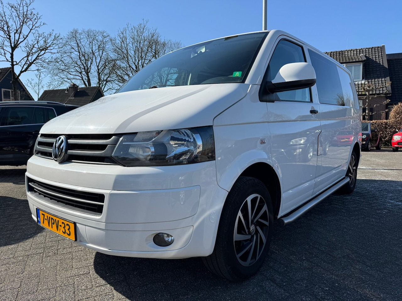 Volkswagen Transporter - 2.0 TDI L1H1 DC Budgetline 103kW-140pk Automaat,Apk 17/4/26,Airco,Cruise,Navi,Elek-pakket - AutoWereld.nl