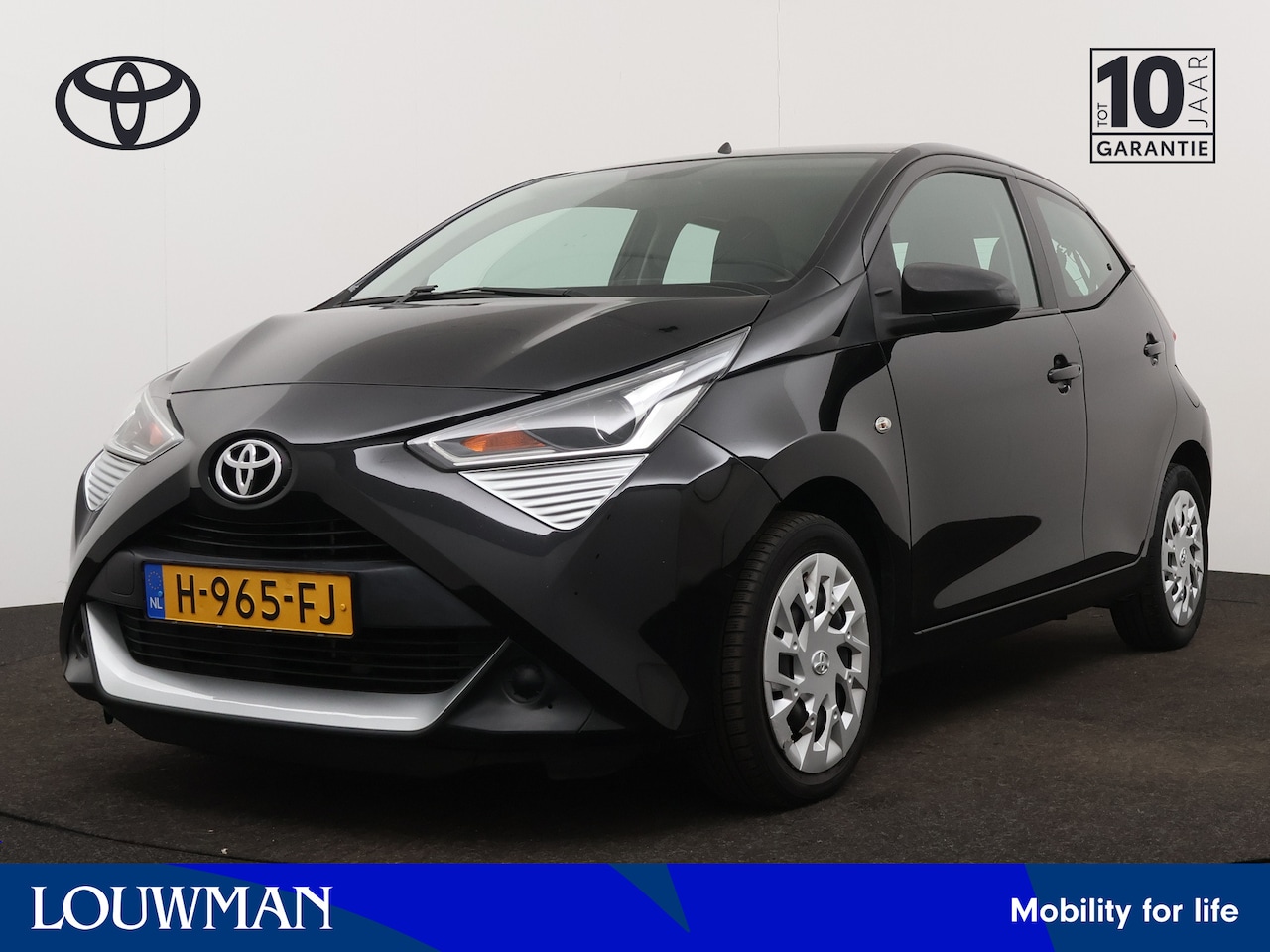 Toyota Aygo - 1.0 VVT-i x-play | Camera | Airco | - AutoWereld.nl