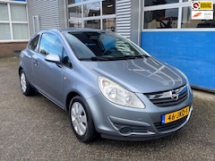 Opel Corsa - 1.0-12V Essentia