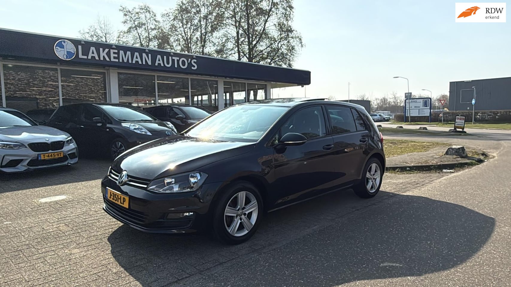 Volkswagen Golf - 1.2 TSI Highline Pano Navi Huurkoop Inruil APK Garantie - AutoWereld.nl