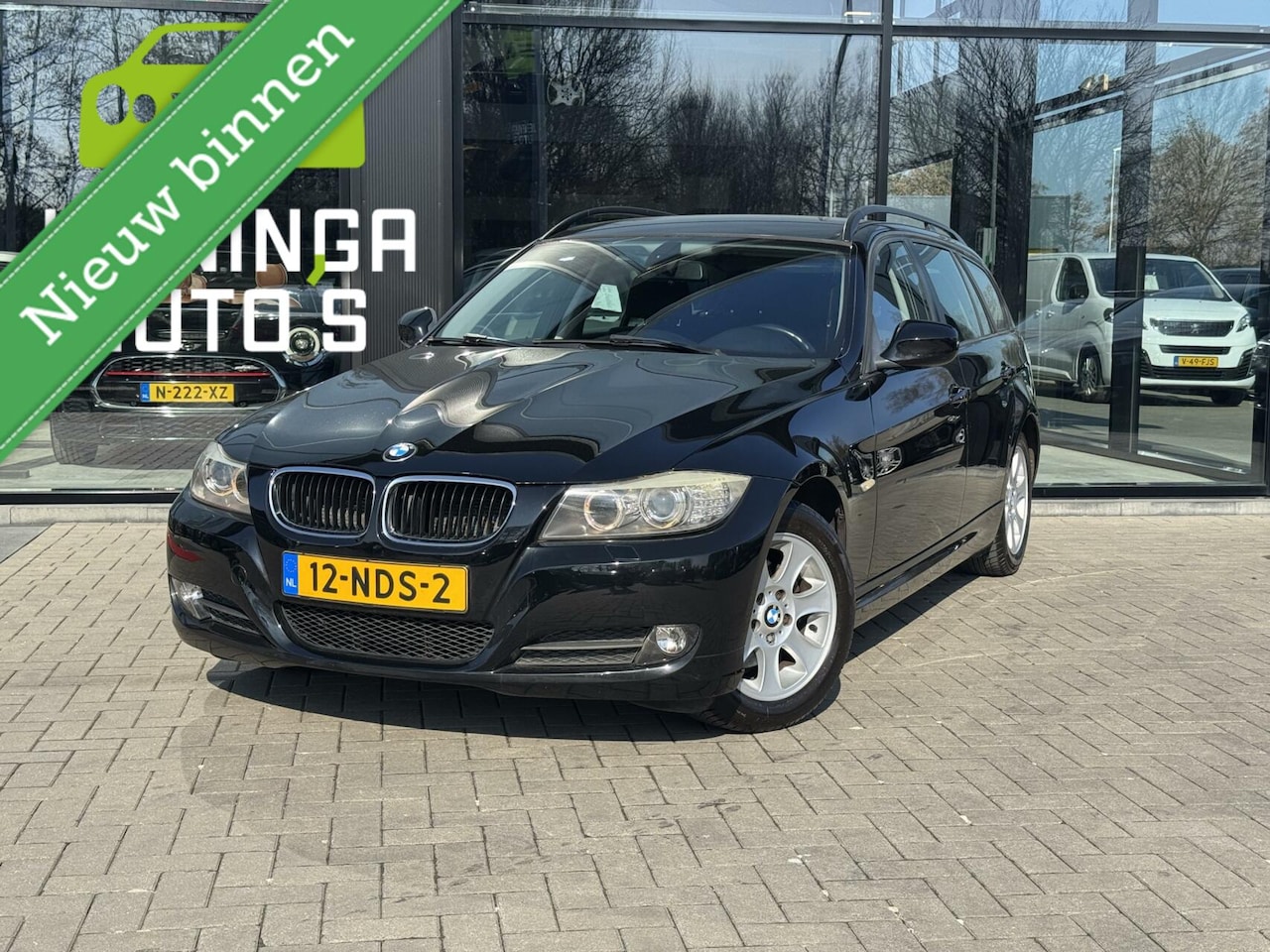 BMW 3-serie Touring - 318i | Navi | Clima | PDC - AutoWereld.nl