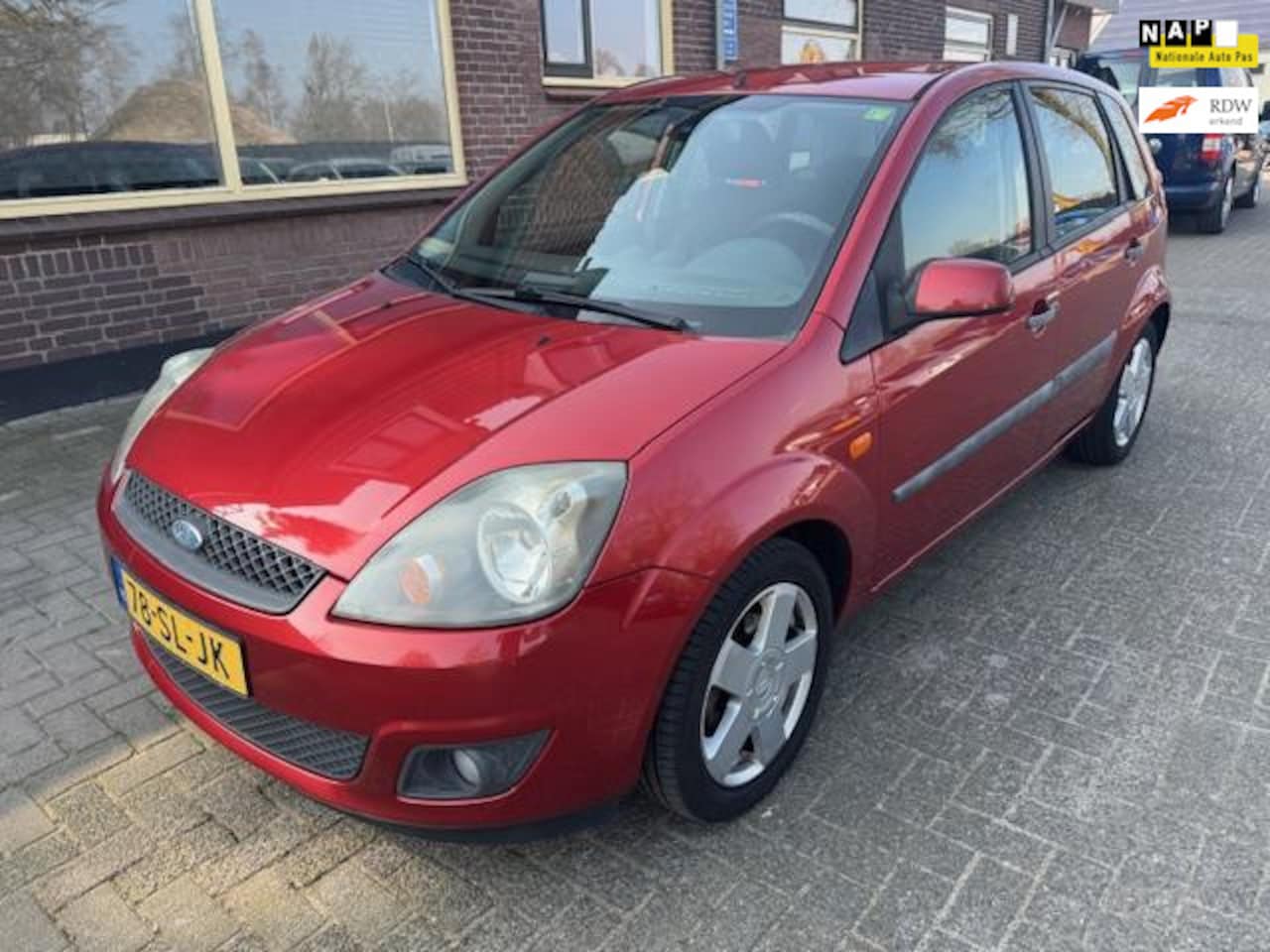 Ford Fiesta - 1.6-16V Futura 1.6-16V Futura - AutoWereld.nl