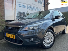 Ford Focus - 1.6 Titanium|Clima|Cruise|Pdc|