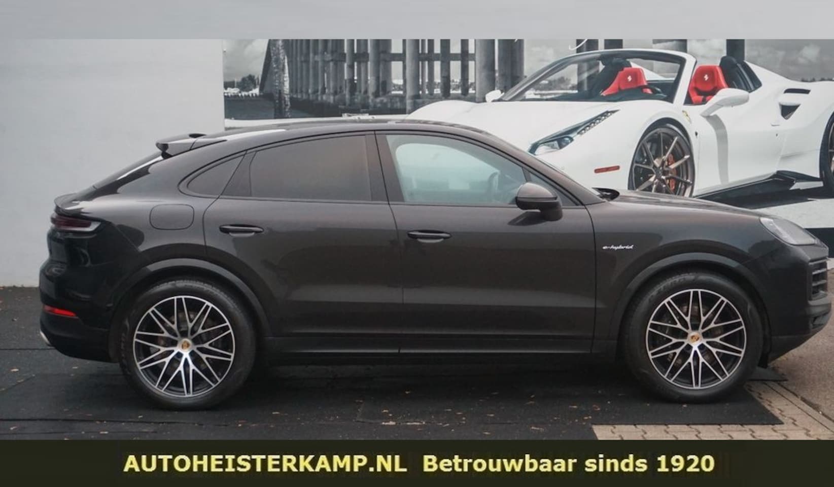 Porsche Cayenne Coupé - 3.0 E-Hybrid 470 PK Nieuw Model ACC Head-Up PASM BOSE PDLS Panoramadak Memory 21 Inch - AutoWereld.nl