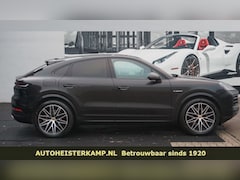 Porsche Cayenne Coupé - 3.0 E-Hybrid 470 PK Nieuw Model ACC Head-Up PASM BOSE PDLS Panoramadak Memory 21 Inch