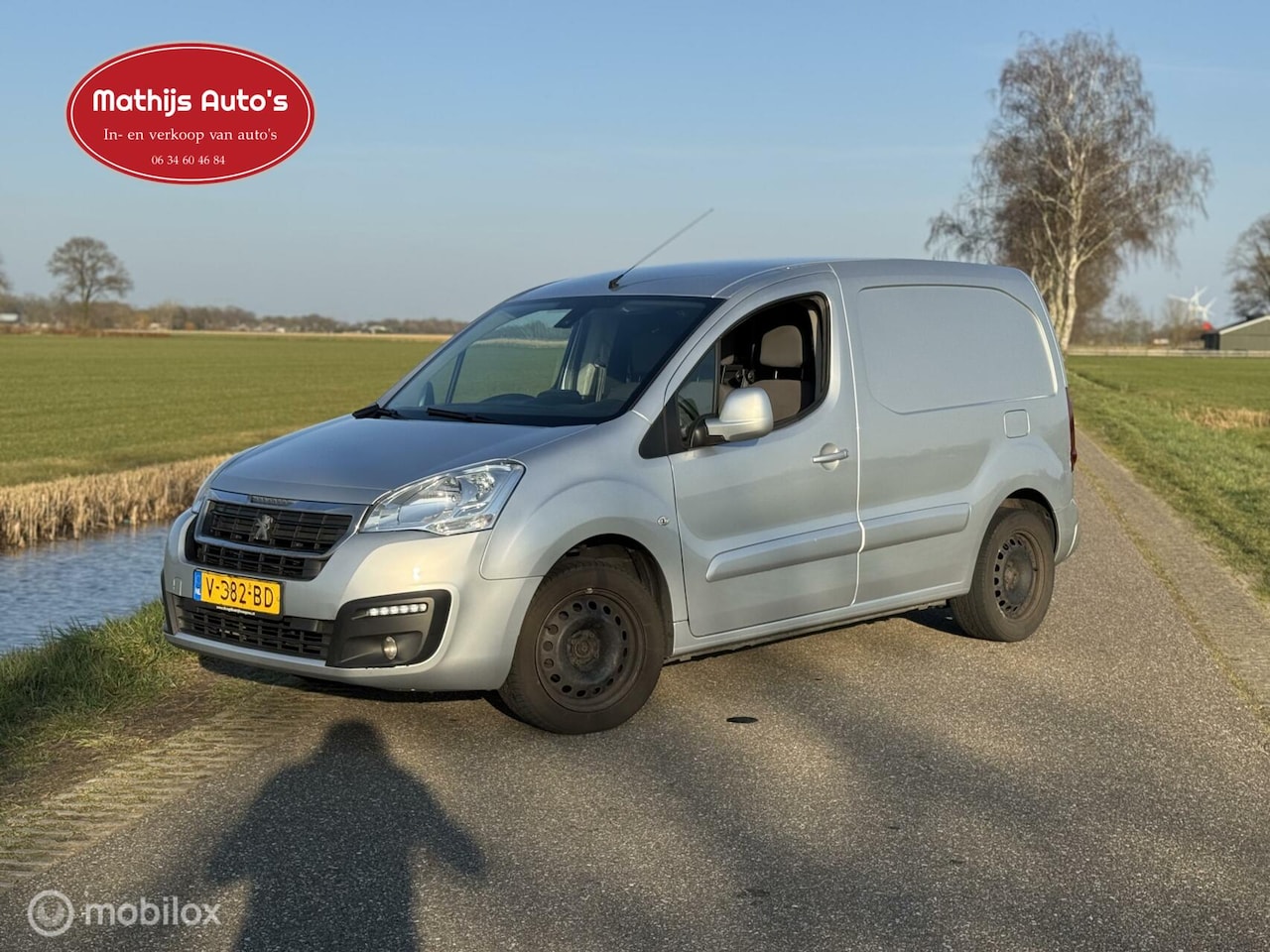 Peugeot Partner - bestel 120 1.6 BlueHDi 100 L1 Première S&S Motor probleem! Engine problem! - AutoWereld.nl