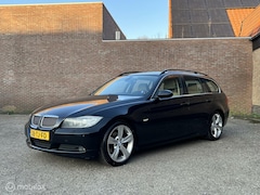 BMW 3-serie Touring - 318i High Executive